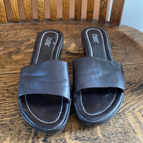 Y2K Platform Slip On Sandals - Picture 3 of 3